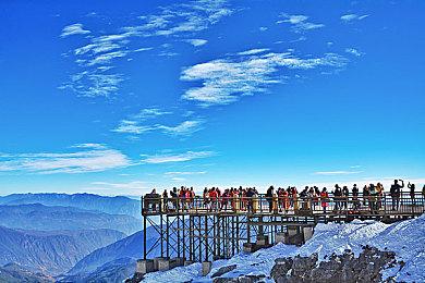 夏普正为一个新的游戏机生产LCD显示屏